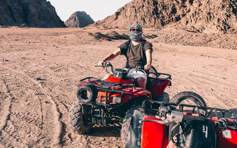 Hurghada: 3-Hour Desert Safari Quad Bike and Camel Ride